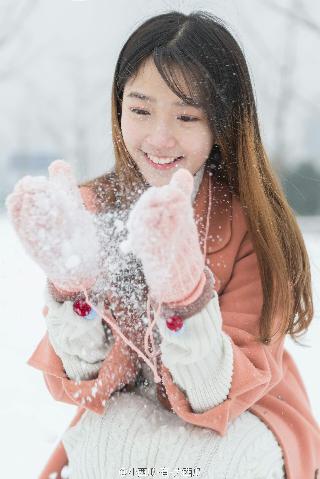 外回り中に突然の大雨一雨宿,国外真人CSGO视频